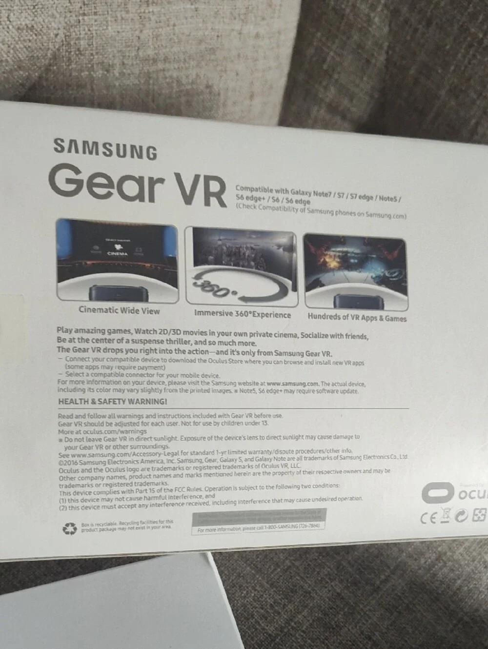 Samsung Gear VR Headset in Black